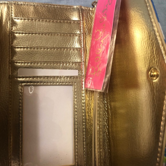 Lilly Pulitzer Baylen Phone Wristlet Onyx brand new! Plastic on strap and logo - Picture 7 of 9